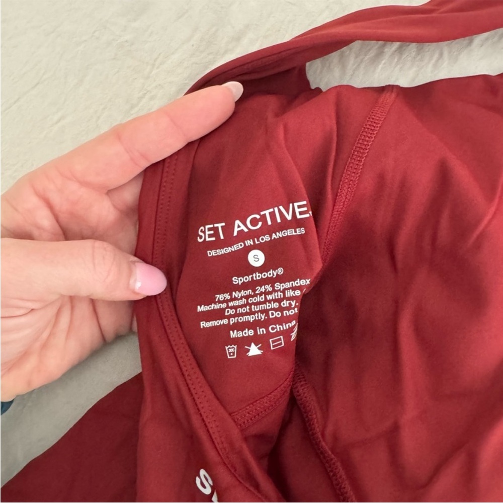 SET Active Red Dress - Picture 4 of 5